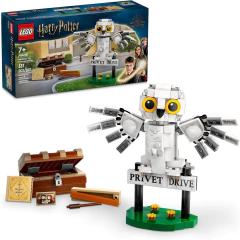 LEGO Harry Potter Hedwig en el Número 4 de Privet Drive
