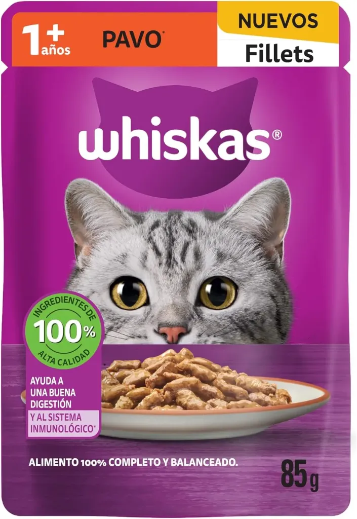 Whiskas - Alimento Húmedo para Gatos, Sabor Filetes De Pavo, con Ingredientes Naturales, Vitaminas y Minerales, Paquete de 24 Sobres, 85g c/u.